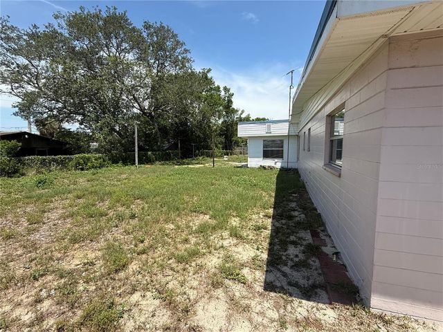 1506 CARMEN AVENUE, Daytona Beach, FL 32117