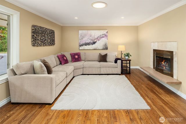 13620 233rd Way SE, Issaquah, WA 98027