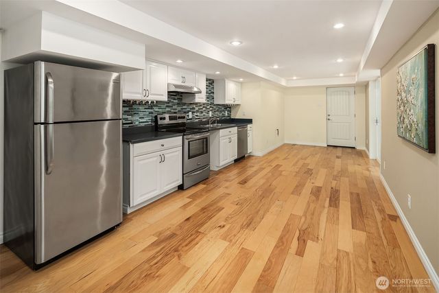 13620 233rd Way SE, Issaquah, WA 98027