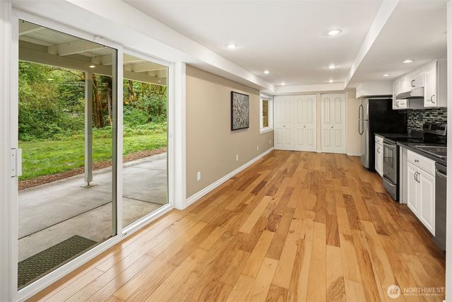 13620 233rd Way SE, Issaquah, WA 98027