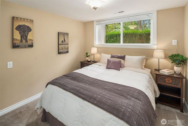 13620 233rd Way SE, Issaquah, WA 98027