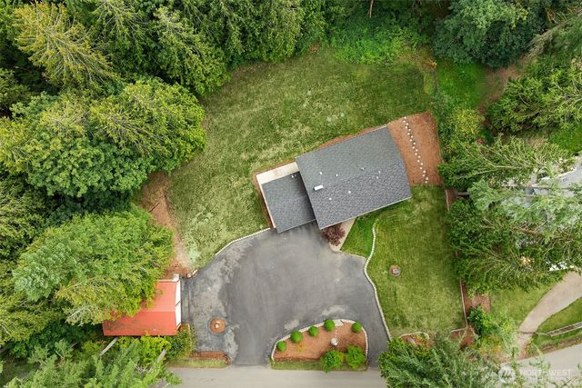 13620 233rd Way SE, Issaquah, WA 98027