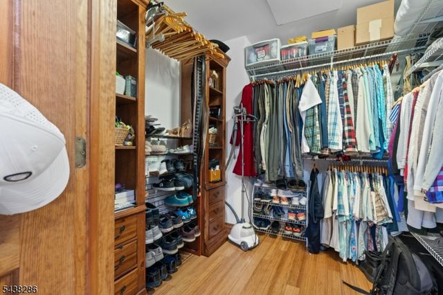 15 Kuiken Ct, Wayne Twp., NJ 07470