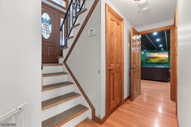15 Kuiken Ct, Wayne Twp., NJ 07470