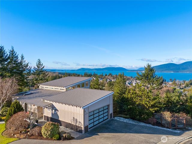 2020 Kansas Avenue, Anacortes, WA 98221