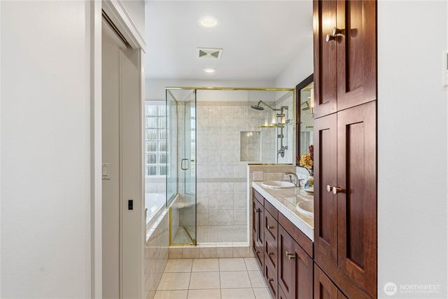 2020 Kansas Avenue, Anacortes, WA 98221