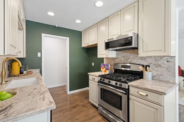 7630 25th Ave, Sacramento, CA 95820