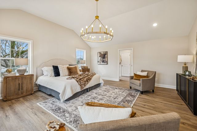 2101 Avalon Dr, Nashville, TN 37216