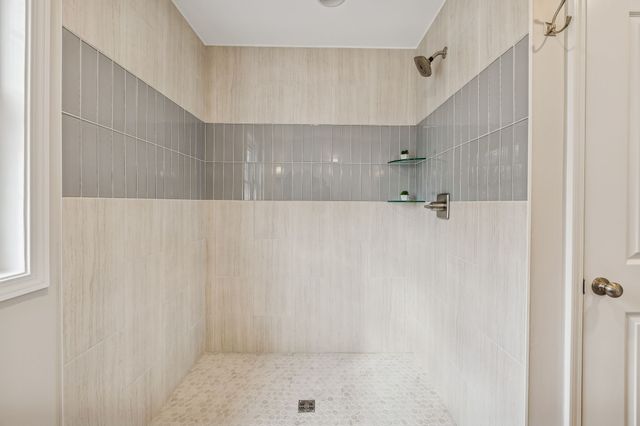 2101 Avalon Dr, Nashville, TN 37216