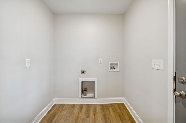 2101 Avalon Dr, Nashville, TN 37216