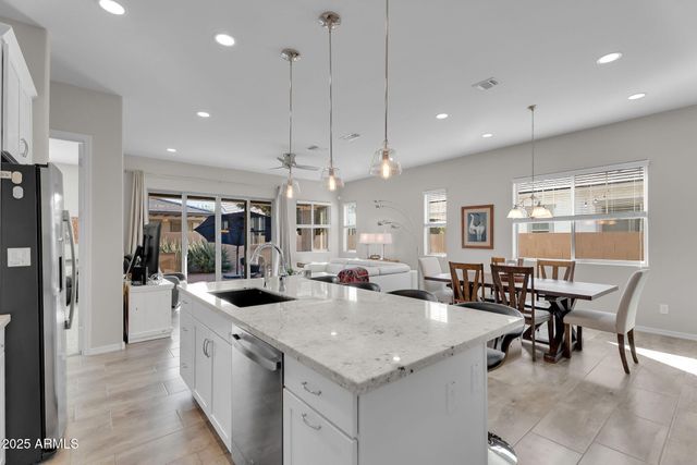 3155 E AUSTIN Drive, Gilbert, AZ 85296