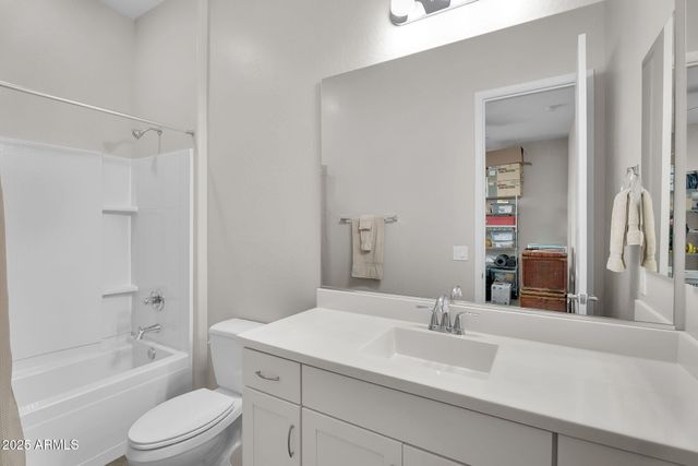 3155 E AUSTIN Drive, Gilbert, AZ 85296