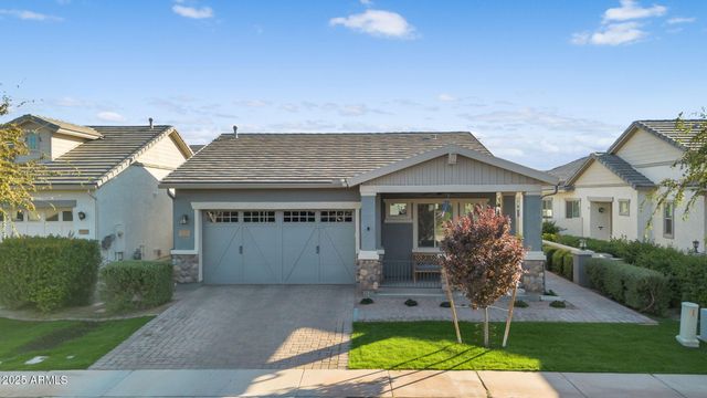 3155 E AUSTIN Drive, Gilbert, AZ 85296