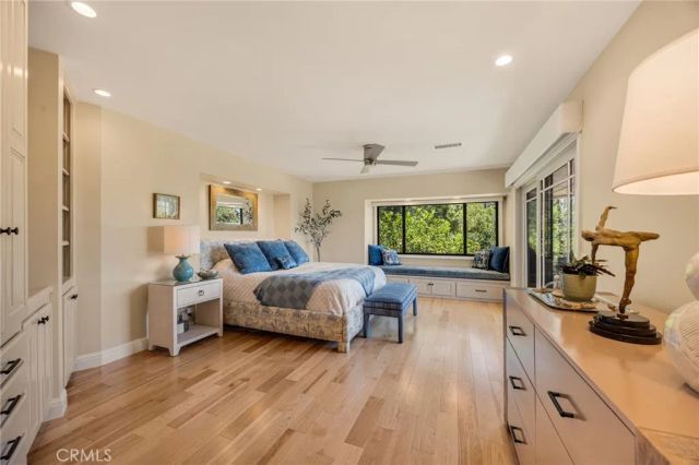 3854 Hampstead, La Canada Flintridge, CA 91011
