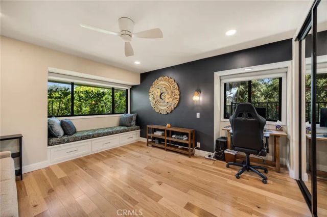 3854 Hampstead, La Canada Flintridge, CA 91011