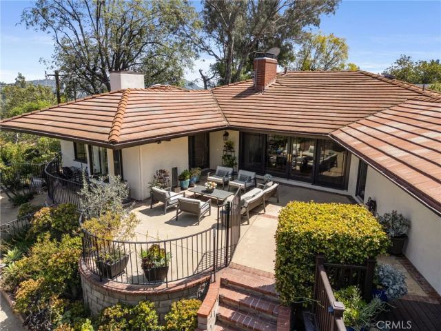 3854 Hampstead, La Canada Flintridge, CA 91011