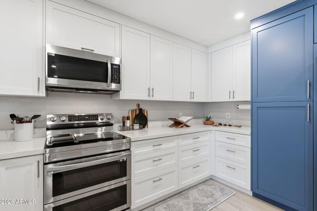12616 N 28TH Place, Phoenix, AZ 85032
