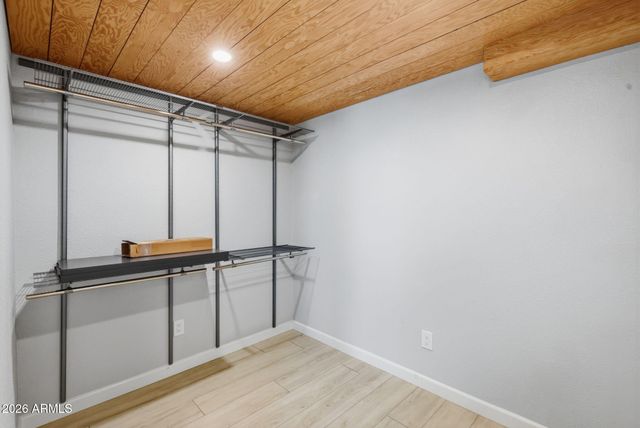 12616 N 28TH Place, Phoenix, AZ 85032