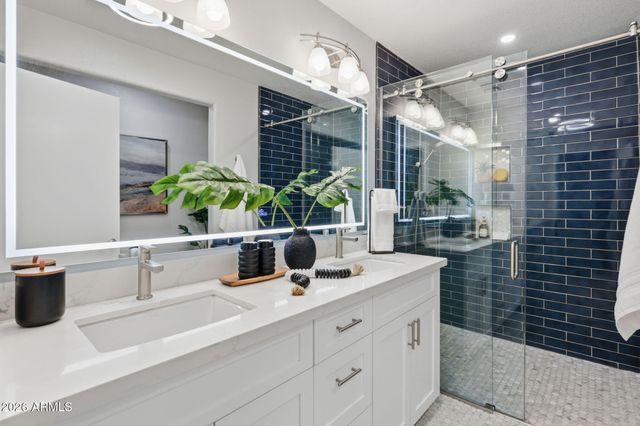 12616 N 28TH Place, Phoenix, AZ 85032