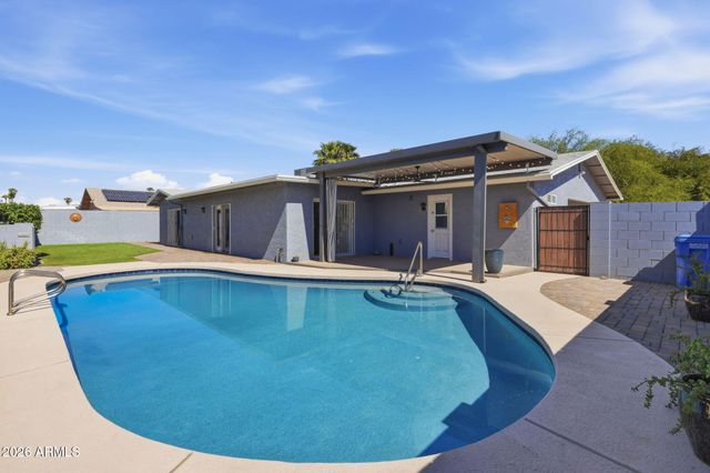 12616 N 28TH Place, Phoenix, AZ 85032