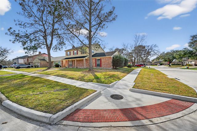 3502 Quail Meadow Drive, Missouri City, TX 77459