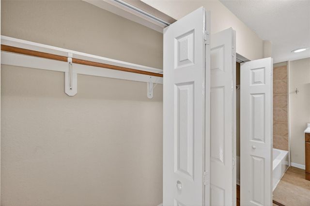 3502 Quail Meadow Drive, Missouri City, TX 77459