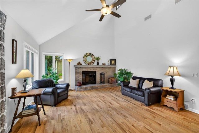 7301 Sawmill Road, Madison, WI 53717
