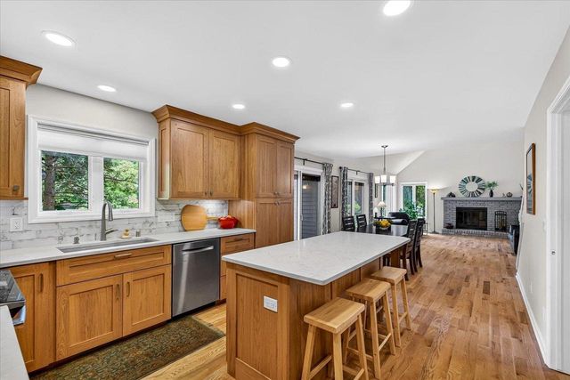 7301 Sawmill Road, Madison, WI 53717