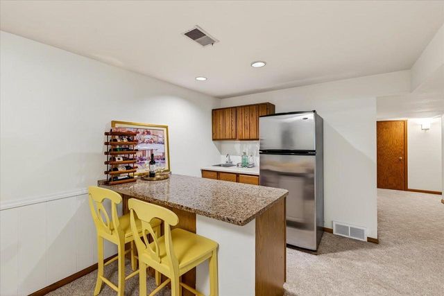 7301 Sawmill Road, Madison, WI 53717