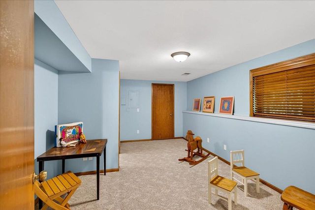 7301 Sawmill Road, Madison, WI 53717