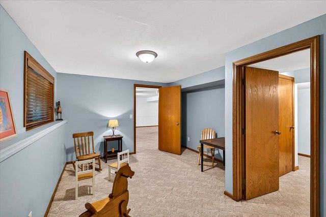 7301 Sawmill Road, Madison, WI 53717