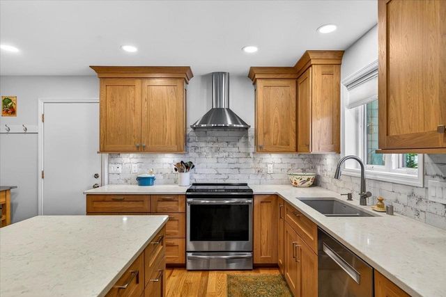 7301 Sawmill Road, Madison, WI 53717