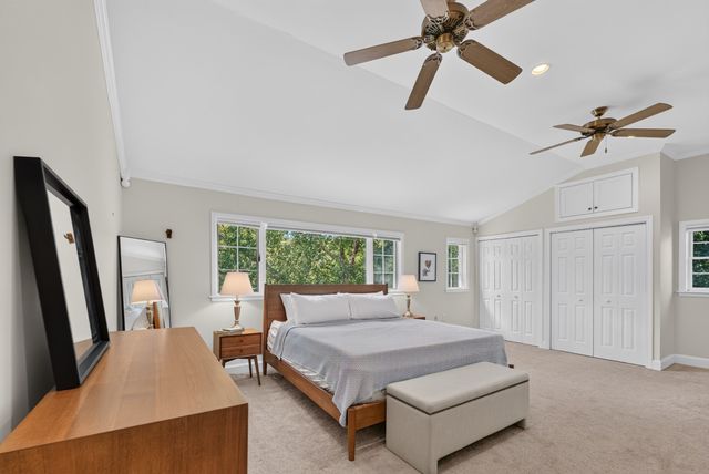 20.0 N Stone Mill Dr 1026, Dedham, MA 02026