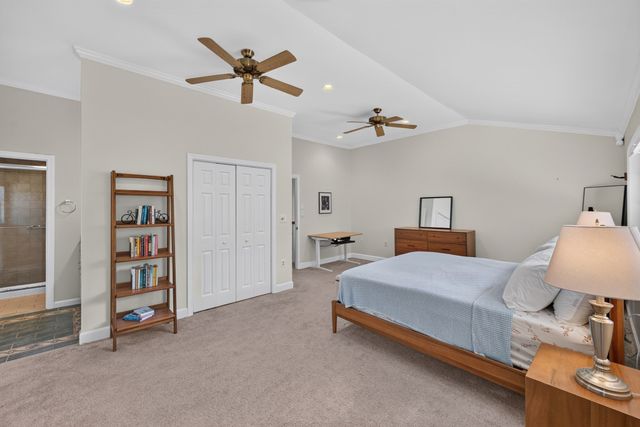 20.0 N Stone Mill Dr 1026, Dedham, MA 02026