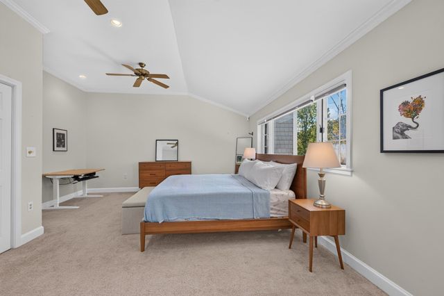 20.0 N Stone Mill Dr 1026, Dedham, MA 02026