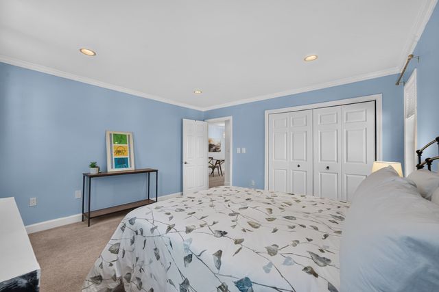 20.0 N Stone Mill Dr 1026, Dedham, MA 02026