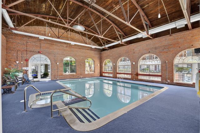 20.0 N Stone Mill Dr 1026, Dedham, MA 02026