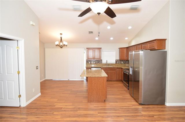 10248 107TH AVENUE N, Largo, FL 33773