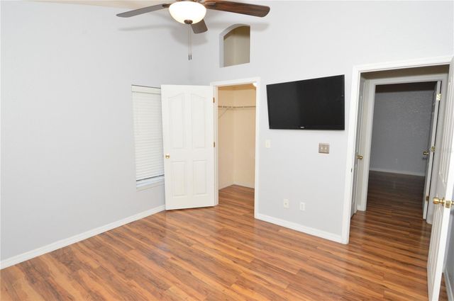 10248 107TH AVENUE N, Largo, FL 33773