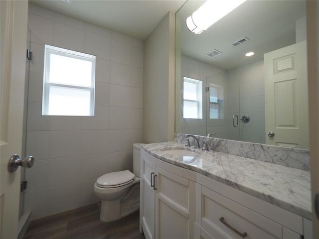 4711 Bull Creek RD, Austin, TX 78731