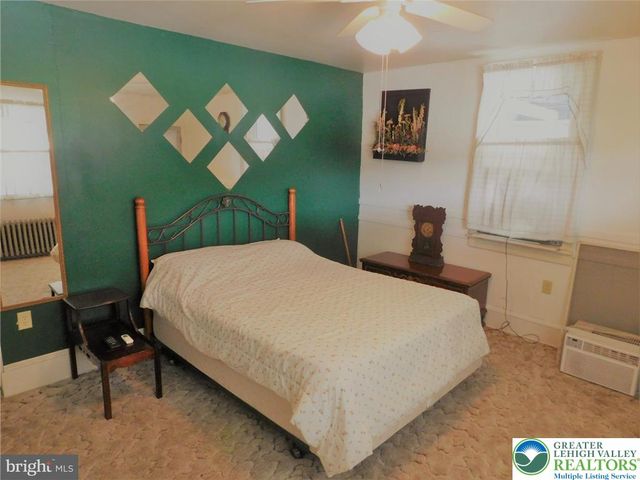 365 West Patterson Street West, Lansford Boro, PA 18232