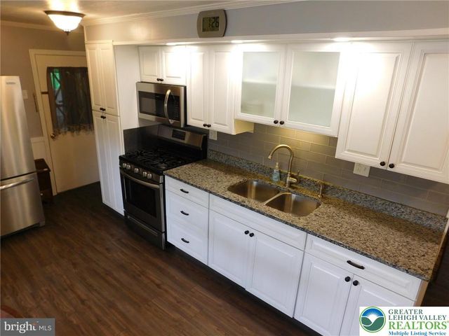 365 West Patterson Street West, Lansford Boro, PA 18232