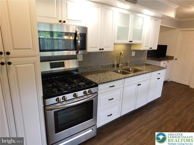 365 West Patterson Street West, Lansford Boro, PA 18232