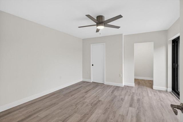 304 Live Oak Lane, Boynton Beach, FL 33436