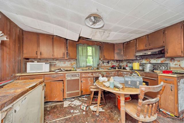 7637 Middletown Germantown Road, Madison Twp, OH 45042