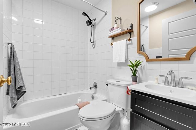 128 Monmouth Street, Hightstown, NJ 08520