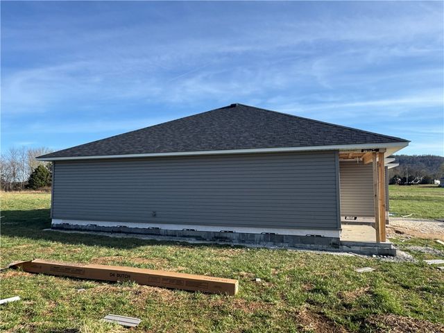 186 Stella Court, Harrison, AR 72601