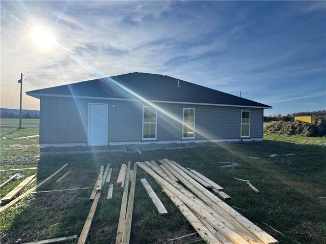 186 Stella Court, Harrison, AR 72601