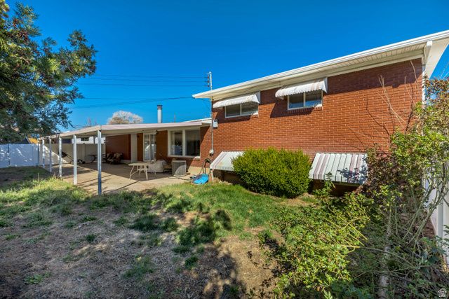 5841 S 2050 W, Roy, UT 84067