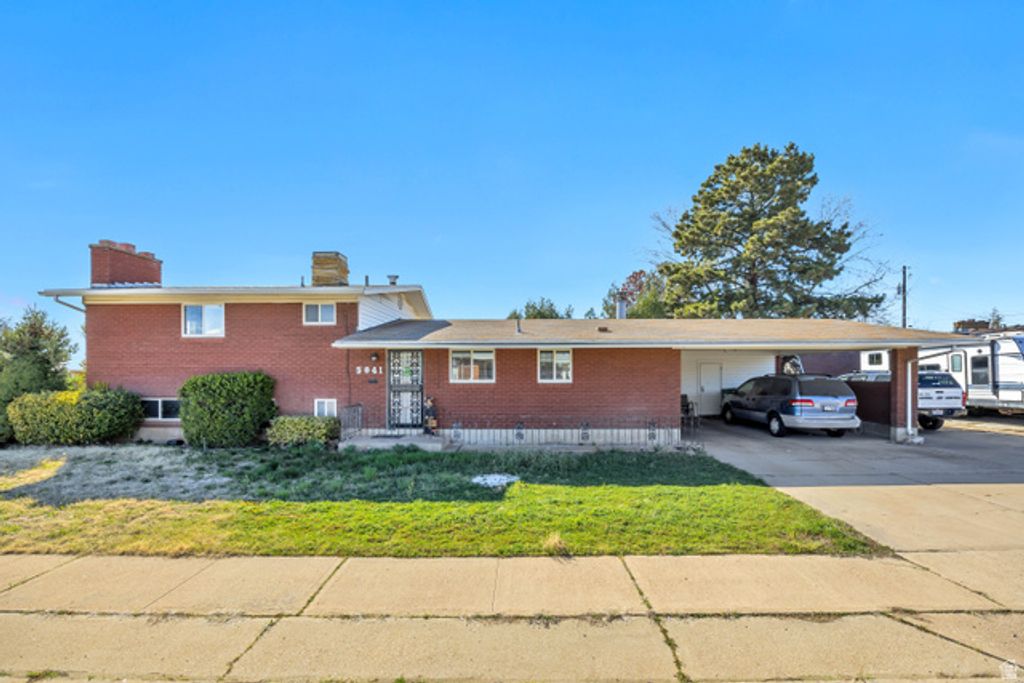 5841 S 2050 W, Roy, UT 84067